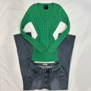 American Eagle Outfitters Green V-Neck Cable Knit Sweater